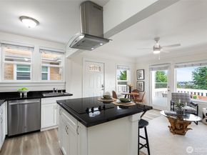 3026 26th Avenue W, Seattle WA 98199