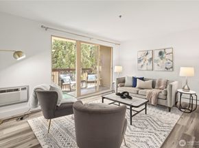 500 W 5th Avenue 306, Seattle WA 98119