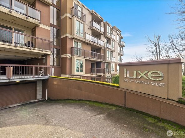 500 W 5th Avenue 306, Seattle WA 98119
