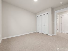 11465 SE 83RD Place 23, Newcastle WA 98056