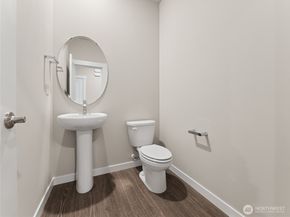 11465 SE 83RD Place 23, Newcastle WA 98056