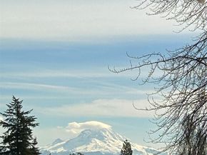 13243 Ambaum Boulevard SW C, Burien WA 98146