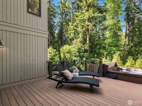 10250 SE 21st Street, Bellevue WA 98004