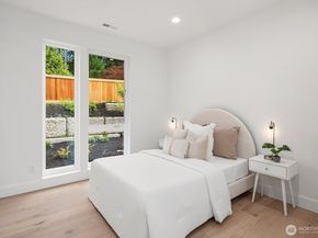 3983 162nd Place SE, Bellevue WA 98006