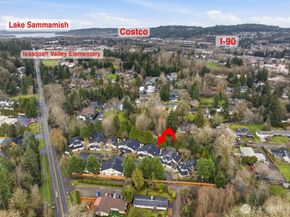 120 Newport Way NW 9, Issaquah WA 98027
