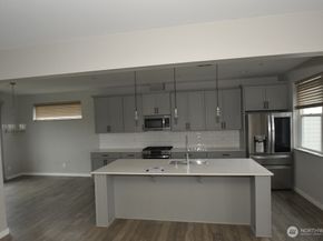 4015 60th Avenue NE, Marysville WA 98270