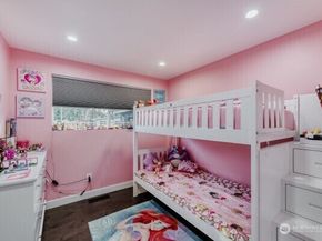 17606 Larch Way, Lynnwood WA 98037