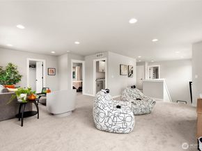 12502 SE 256th Place 10, Kent WA 98030