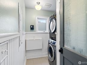 9510 9th Avenue NW, Seattle WA 98117