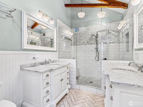 9510 9th Avenue NW, Seattle WA 98117