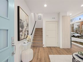 5517 B 9th Avenue NW, Seattle WA 98107