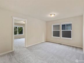 21705 38th Drive SE, Bothell WA 98021