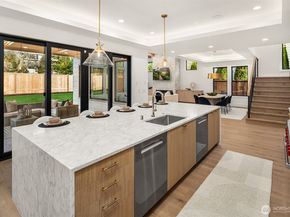 612 11th Avenue, Kirkland WA 98033