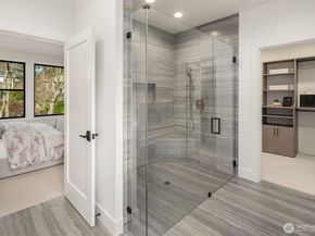 612 11th Avenue, Kirkland WA 98033