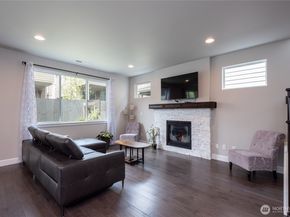 37309 29th Place S, Federal Way WA 98003