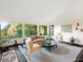 4617 103rd Lane NE, Kirkland WA 98033