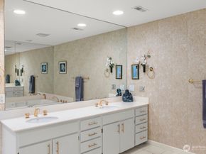 4617 103rd Lane NE, Kirkland WA 98033