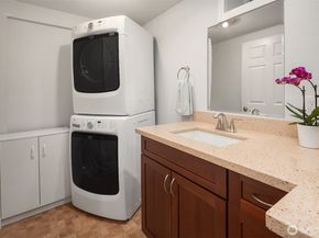 814 NW 75th Street, Seattle WA 98117