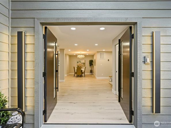 130 203rd Place SW, Lynnwood WA 98036