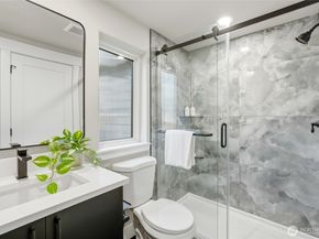 130 203rd Place SW, Lynnwood WA 98036