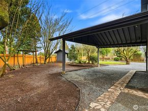 130 203rd Place SW, Lynnwood WA 98036