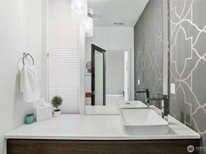 5661 Great Glen Road SW, Port Orchard WA 98367