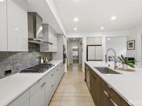 5661 Great Glen Road SW, Port Orchard WA 98367