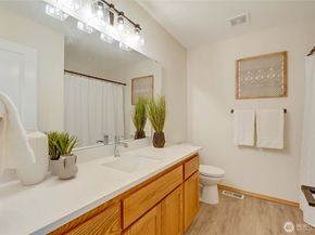 11517 Marino Avenue A, Everett WA 98204