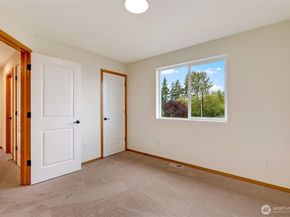 11517 Marino Avenue A, Everett WA 98204