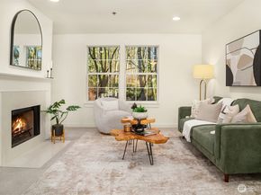 2740 118th Avenue SE 202, Bellevue WA 98005