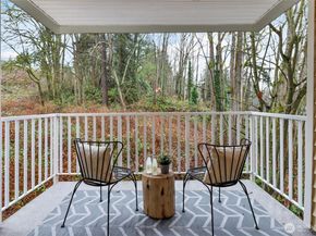 2740 118th Avenue SE 202, Bellevue WA 98005