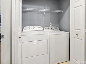 2740 118th Avenue SE 202, Bellevue WA 98005