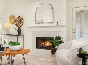 2740 118th Avenue SE 202, Bellevue WA 98005