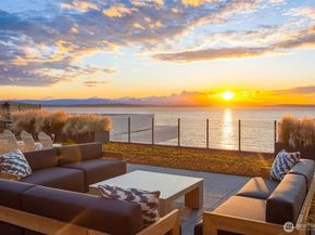 1250 Alki Avenue SW 3H, Seattle WA 98116