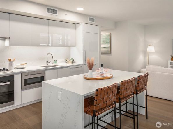 1250 Alki Avenue SW 3H, Seattle WA 98116