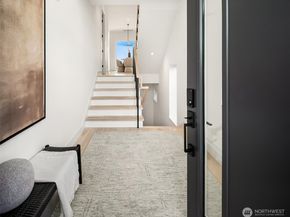 3428 13th Avenue W, Seattle WA 98119