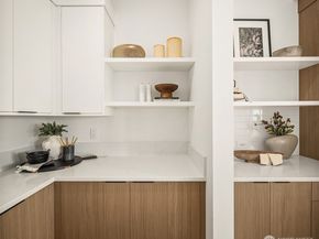 3428 13th Avenue W, Seattle WA 98119