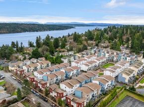 14685 35th Court NE, Lake Forest Park WA 98155