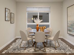 14685 35th Court NE, Lake Forest Park WA 98155