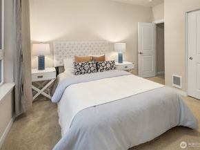 14685 35th Court NE, Lake Forest Park WA 98155