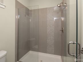 14685 35th Court NE, Lake Forest Park WA 98155