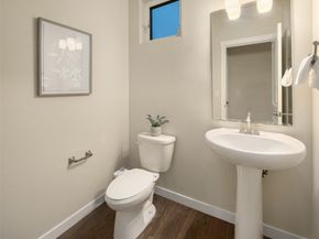 14685 35th Court NE, Lake Forest Park WA 98155