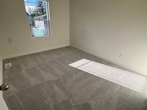 1936 NW Meadowview Drive 10, Poulsbo WA 98370