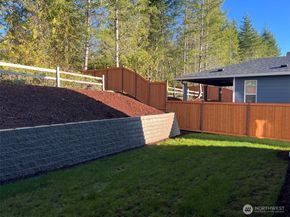 1936 NW Meadowview Drive 10, Poulsbo WA 98370