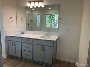 1936 NW Meadowview Drive 10, Poulsbo WA 98370