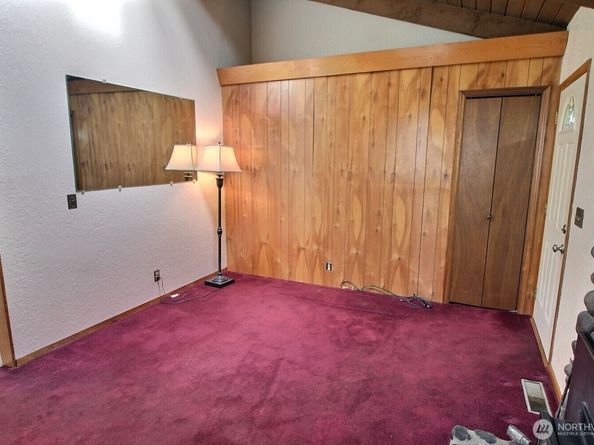 34714 52nd Avenue S, Auburn WA 98001