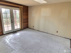 34714 52nd Avenue S, Auburn WA 98001