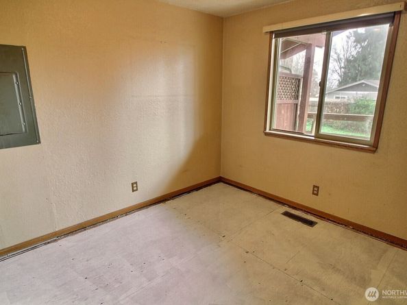 34714 52nd Avenue S, Auburn WA 98001