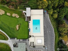 7503 Fairway Drive NE, Seattle WA 98115