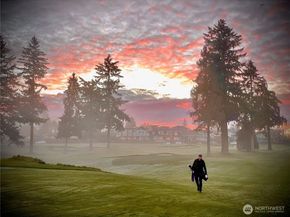 7503 Fairway Drive NE, Seattle WA 98115